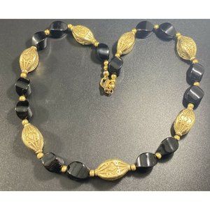 Veronese 925 Sterling Silver Italy Ornate Textured Beaded Necklace 18 in